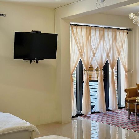 Kaohsiung Raifong Corner Homestay Eksteriør bilde
