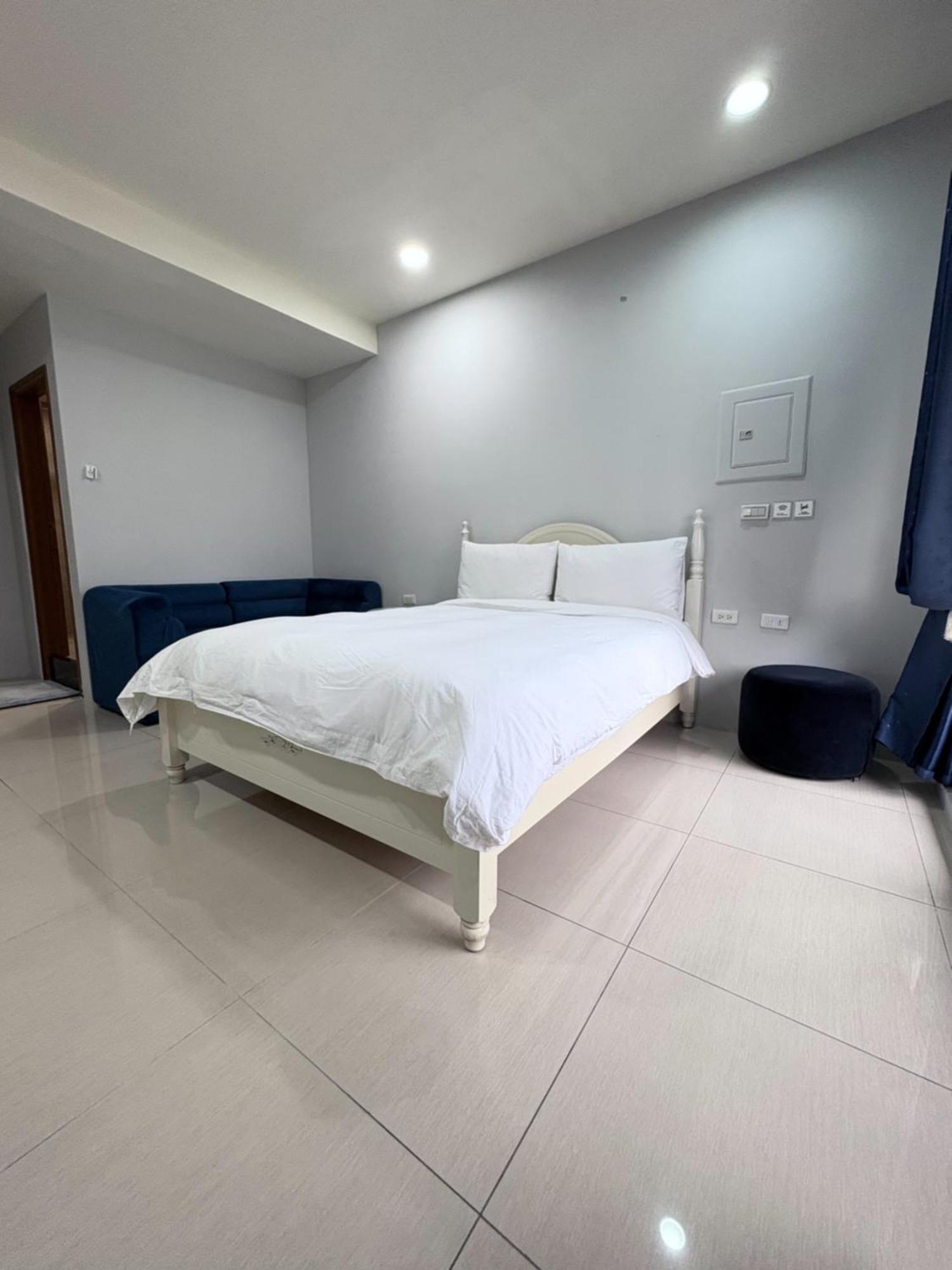 Kaohsiung Raifong Corner Homestay Eksteriør bilde