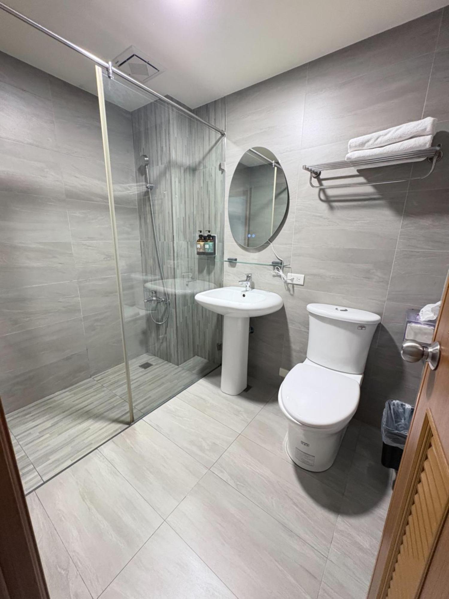 Kaohsiung Raifong Corner Homestay Eksteriør bilde